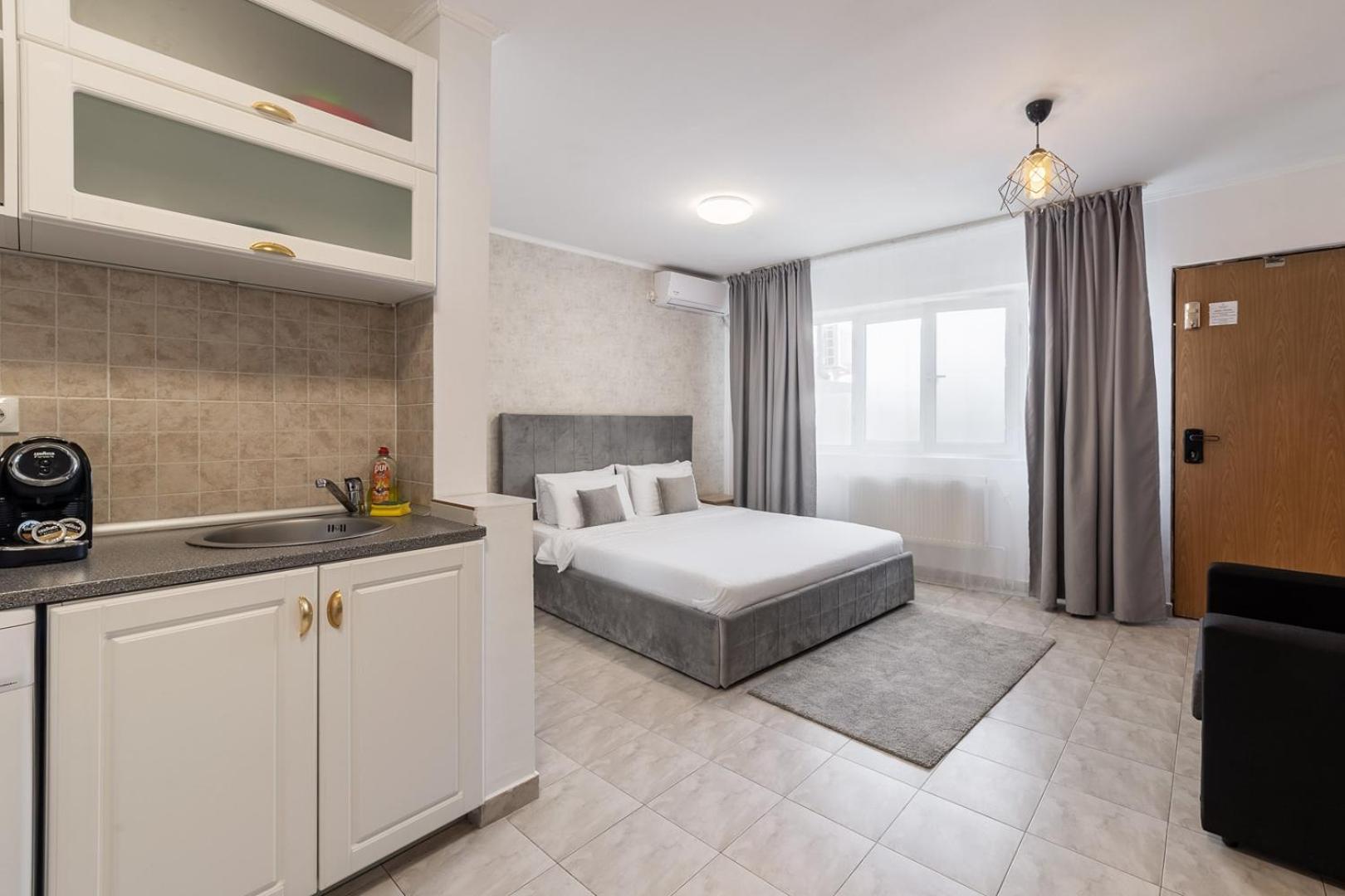 Downtown Victoria Studios By Citybookings บูคาเรสต์ ภายนอก รูปภาพ